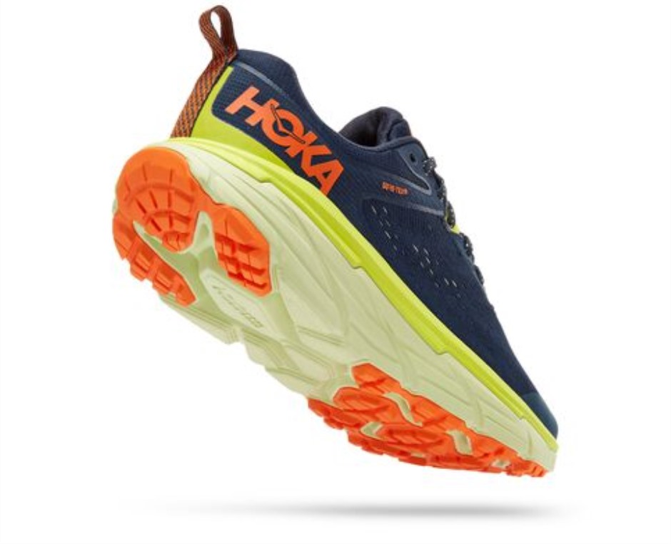 Herausforderer Atr 6 Gtx Hoka Weltraum Schmetterling