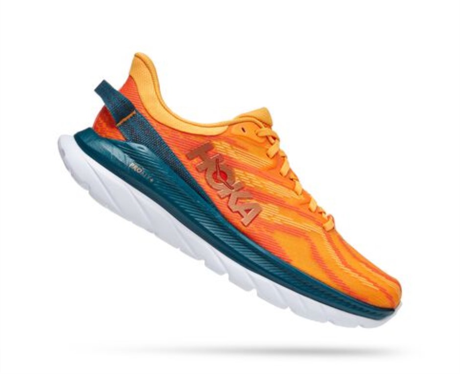 Mach Supersonic Hoka Strahlend Gelbe Kamelie