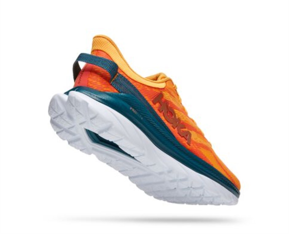 Mach Supersonic Hoka Strahlend Gelbe Kamelie