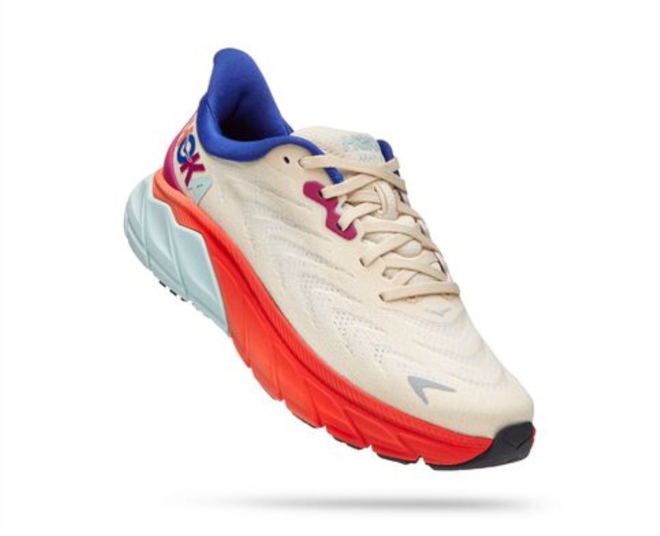 Hoka Arahi 6 Kurze Brotfiesta