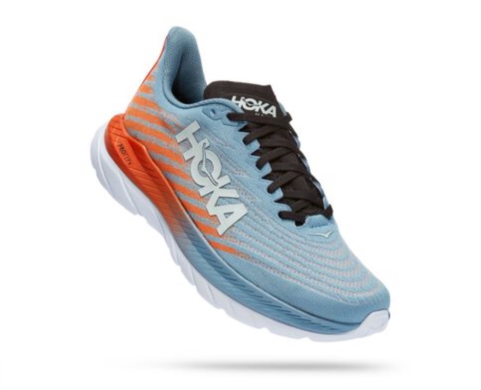 Mach 5 Schnabel Des Hoka-gebirgstauchers