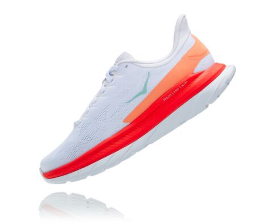Hoka Mach 4 Weiße Fiesta