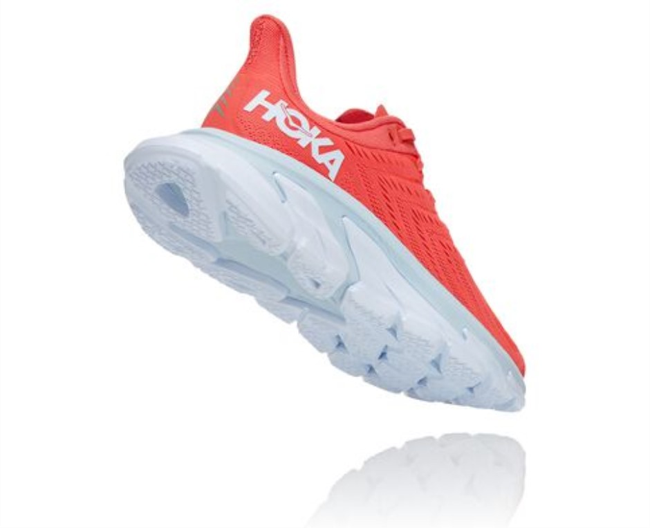 Clifton Edge Hoka Hot Korallenweiß